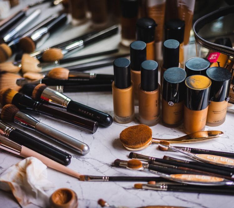 Essential Brush Set (7-piece)